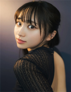 《37大但人文艺术yongyuxun-丰满的女同学2中文版》