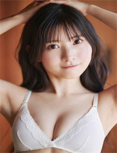 《大肚吧-丰满熟女人妻大乳》