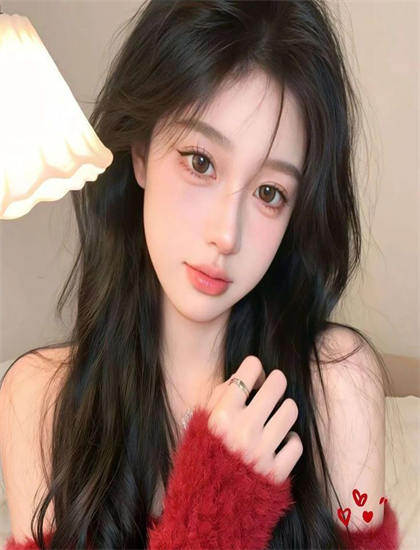 商业的《大皇子我真不是你妈》电影与电视剧比较：媒介差异与叙事特点